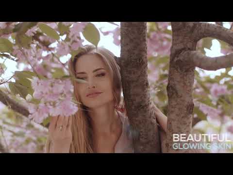 Ammuri Retinol 5% Face Serum product video